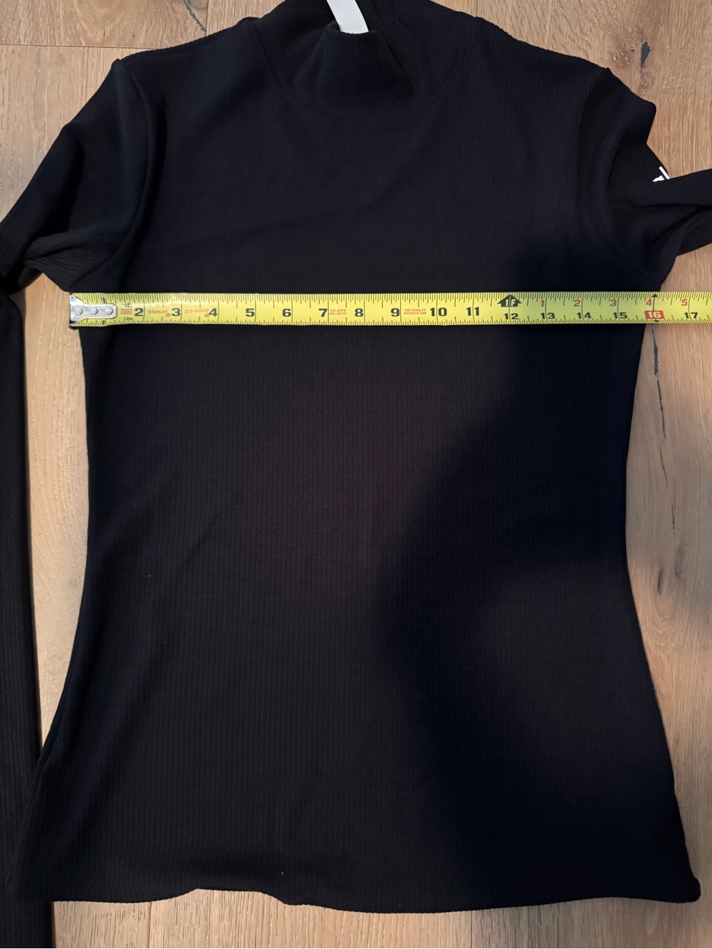 New Alo Ribbed Long-Sleeve Mock Neck Top - Black Size M - Picture 7 of 7